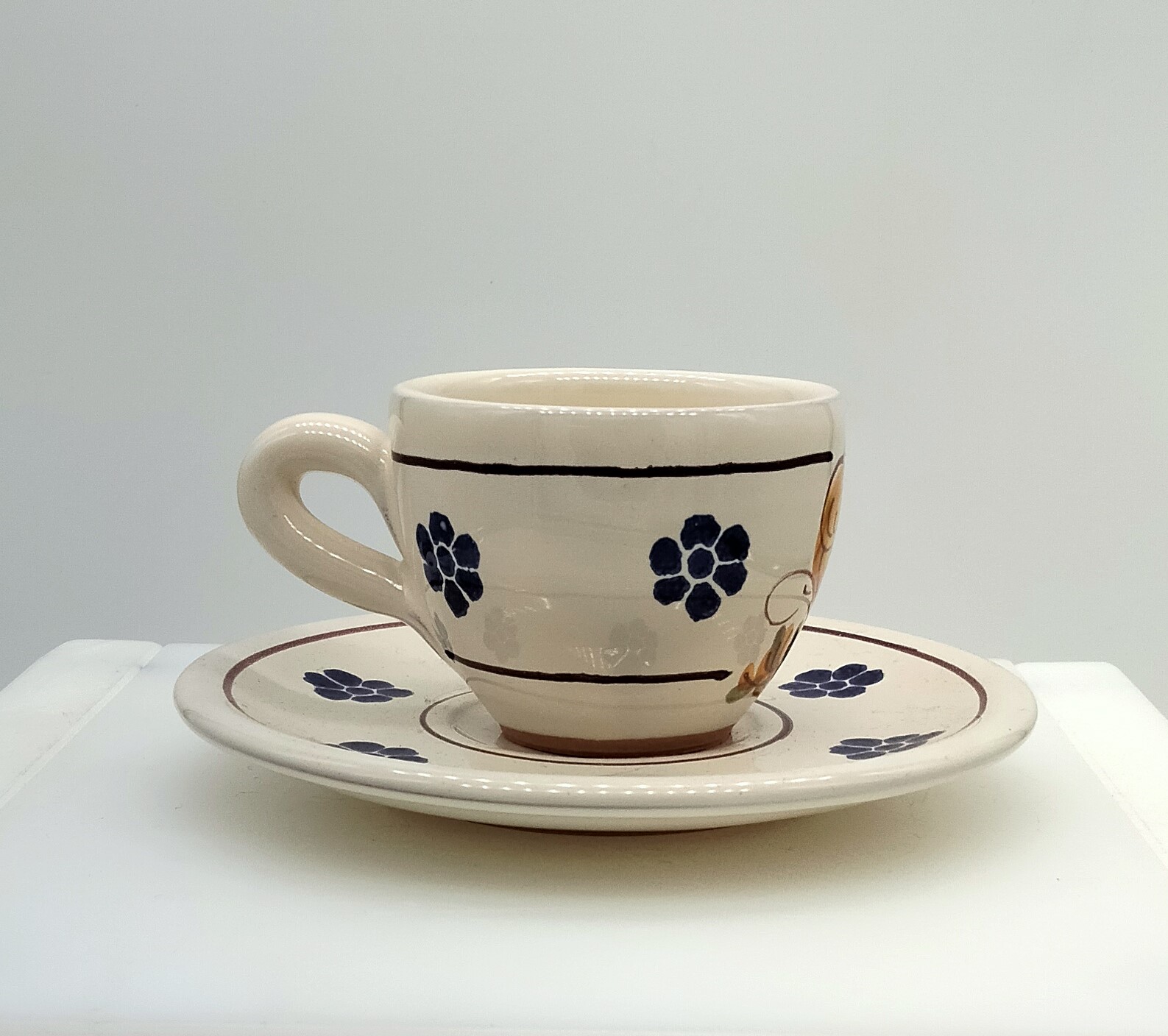 Coffee cup - Image 8